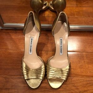 Manolo Blahnik D’Orsay gold heels